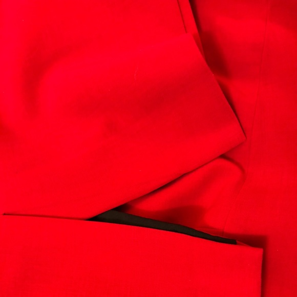 Like New! Kay Unger Designer Red Suit Sz 6 - Picture 5 of 5